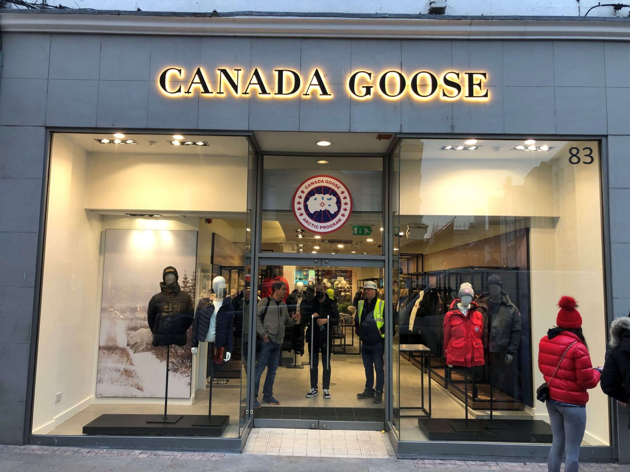 Canada Goose Halo illuminated lettering 1