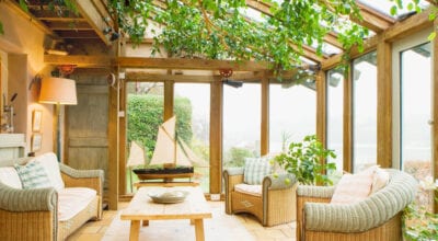 Oak sunroom with ivy